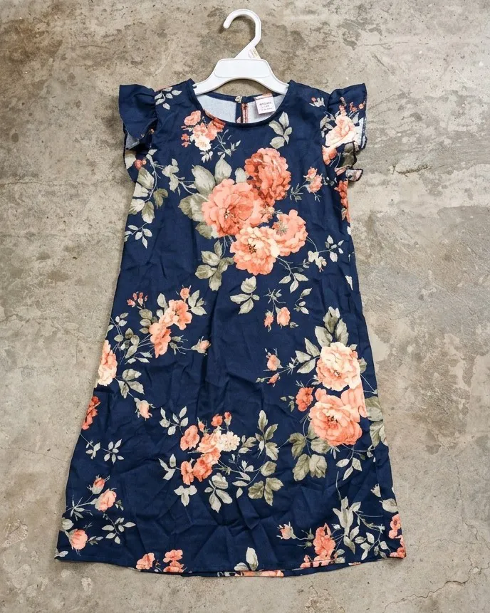 Vestido corto Shein · Talle 7 años / 122 cm