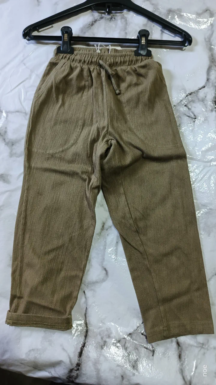Pantalón Zara · Talle 5 años / 110 cm