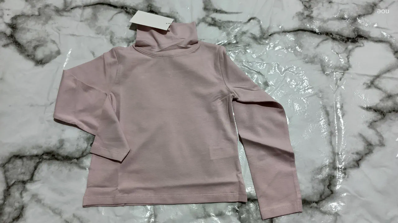 Remera Zara · Talle 6 años / 116 cm