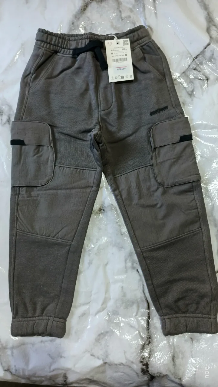 Pantalón Zara · Talle 6 años / 116 cm
