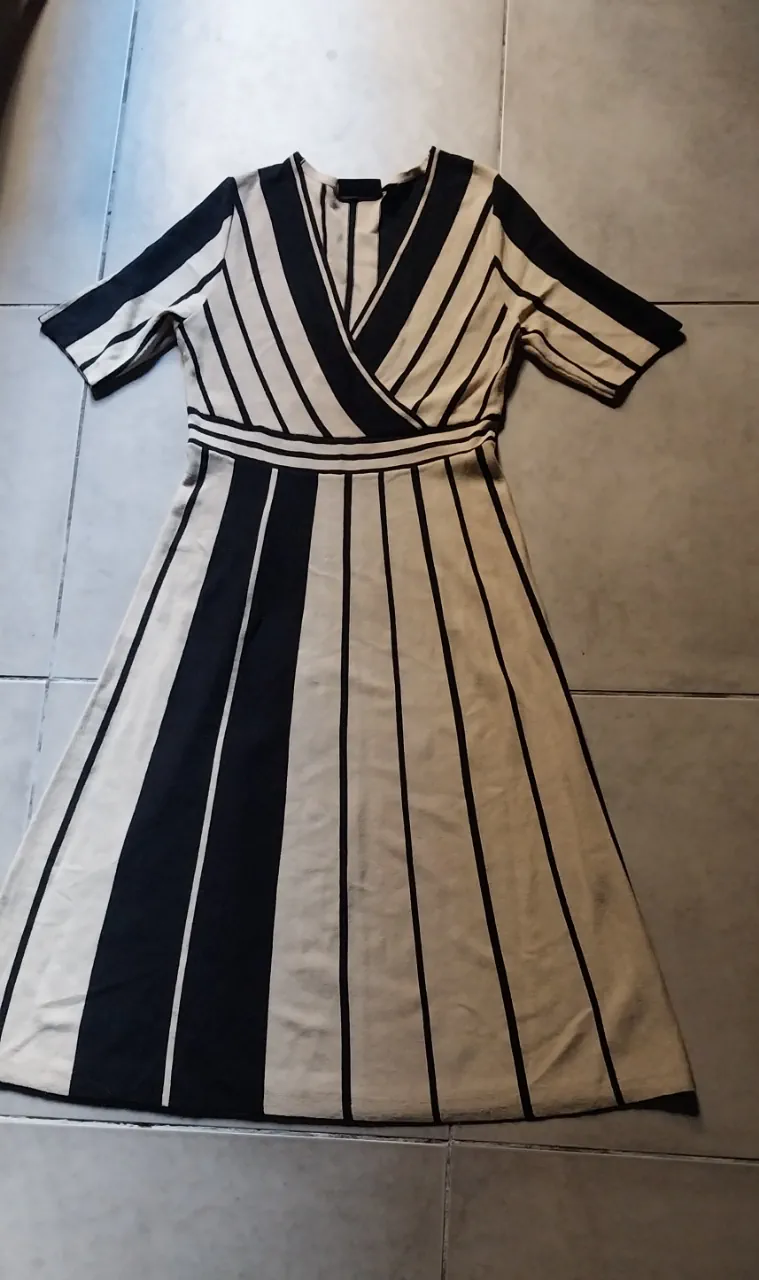 Nina leonard · Talle S