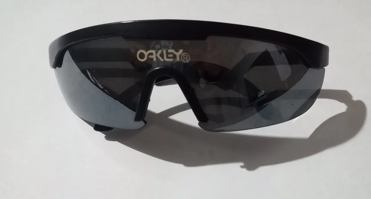 Anteojos Oakley - imagen 1
