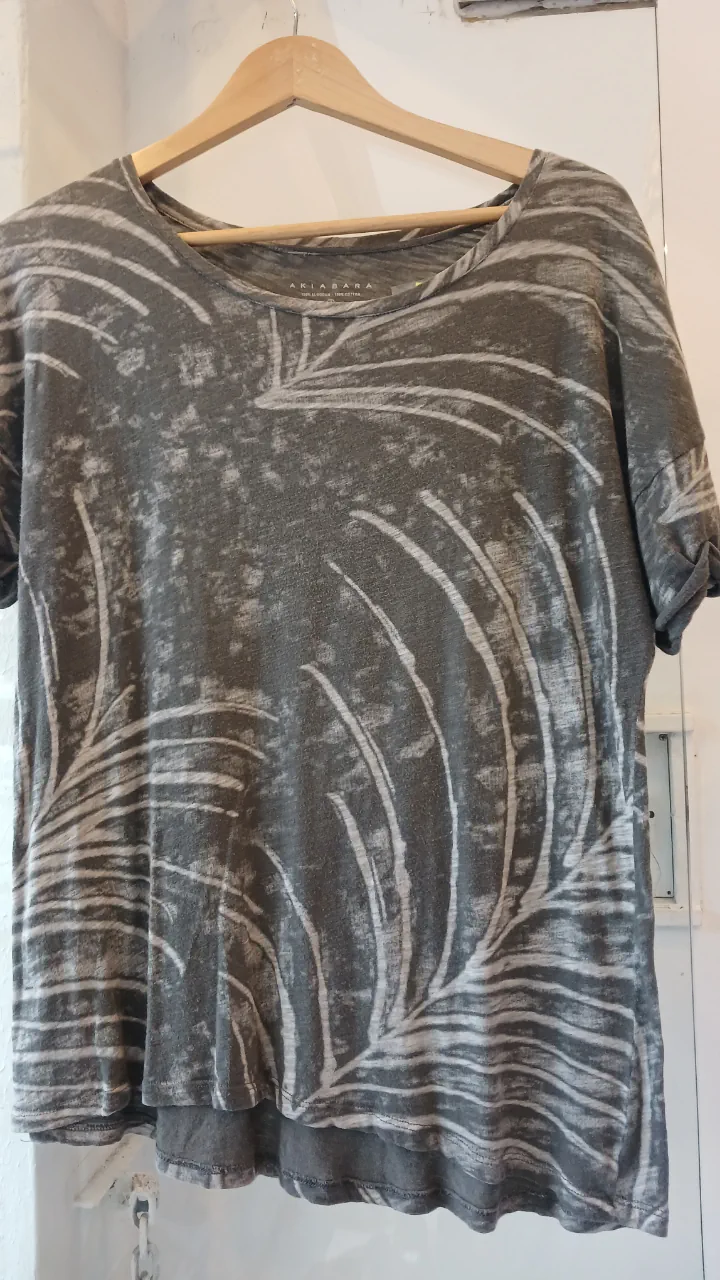 Remera Akiabara - imagen 1