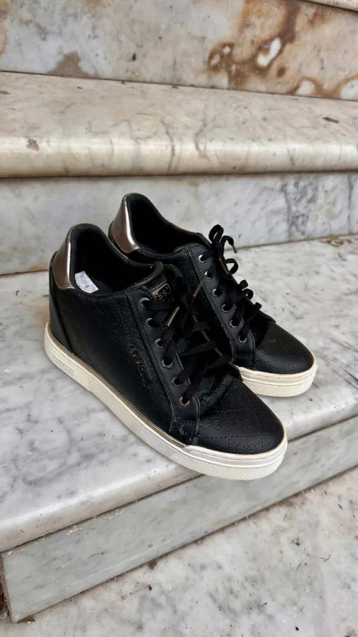Zapatillas GUESS - imagen 1