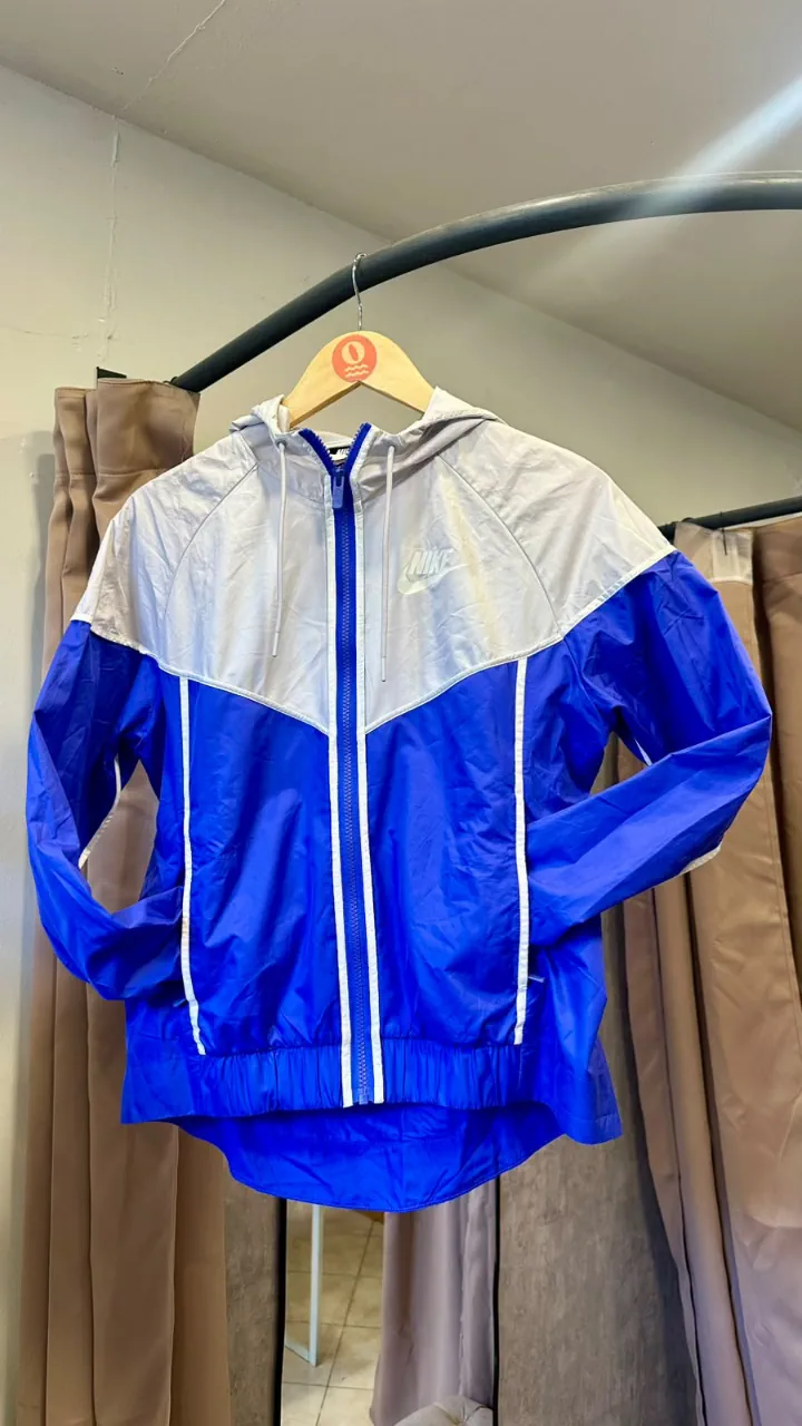Campera Nike - imagen 1