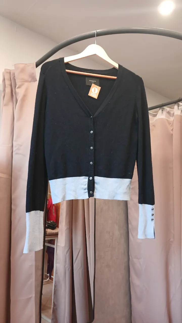 Sweater Kosiuko · Talle M