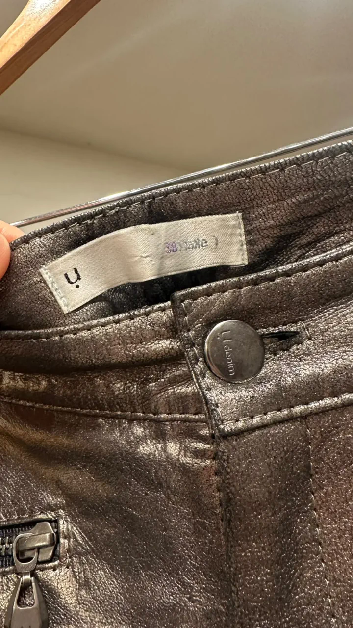 Pantalón Uma · Talle EU 38