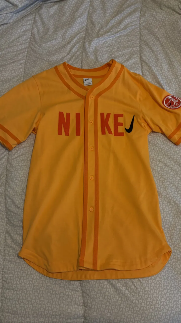 Nike · Talle M