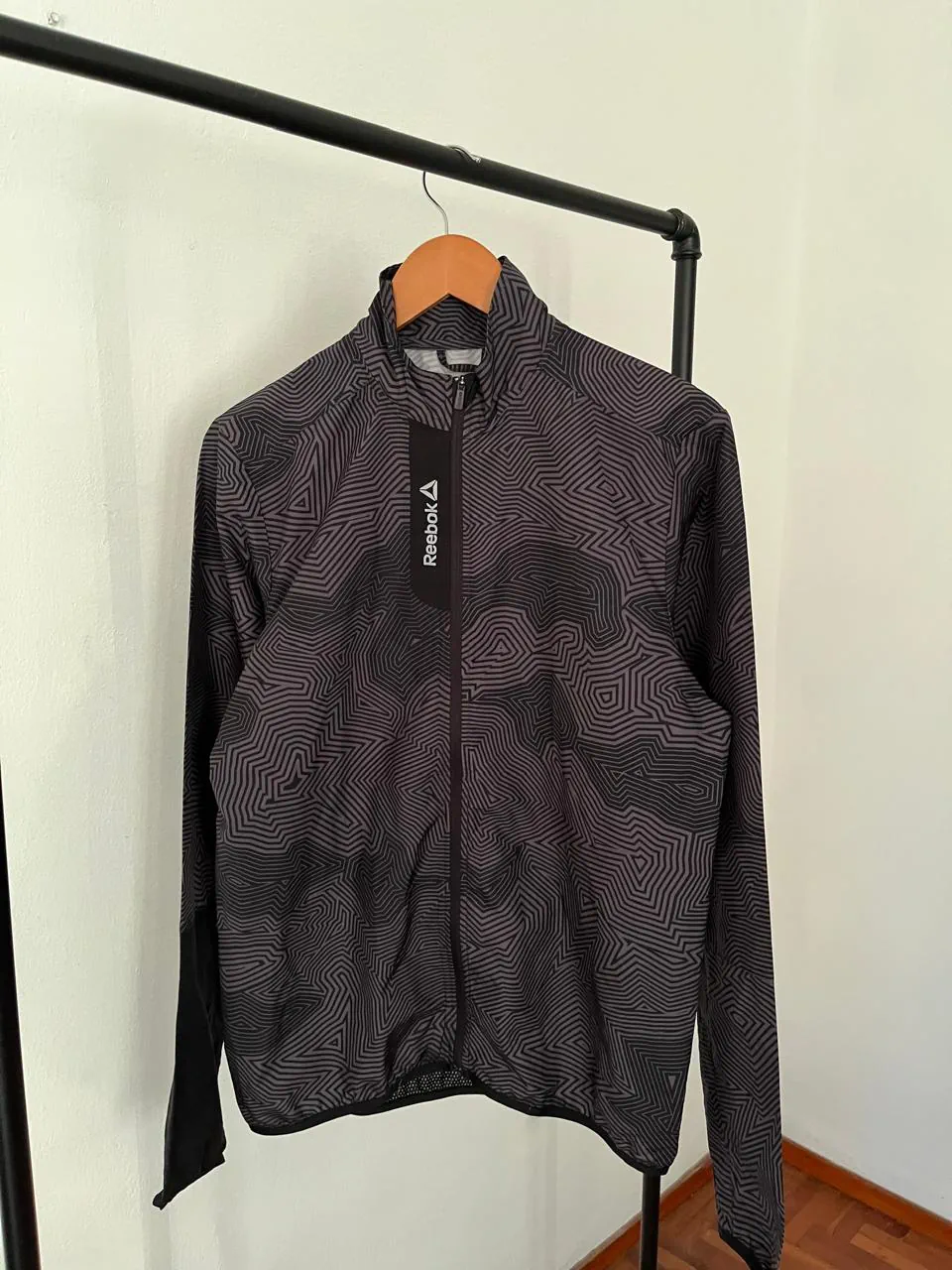 Campera Reebok - imagen 1