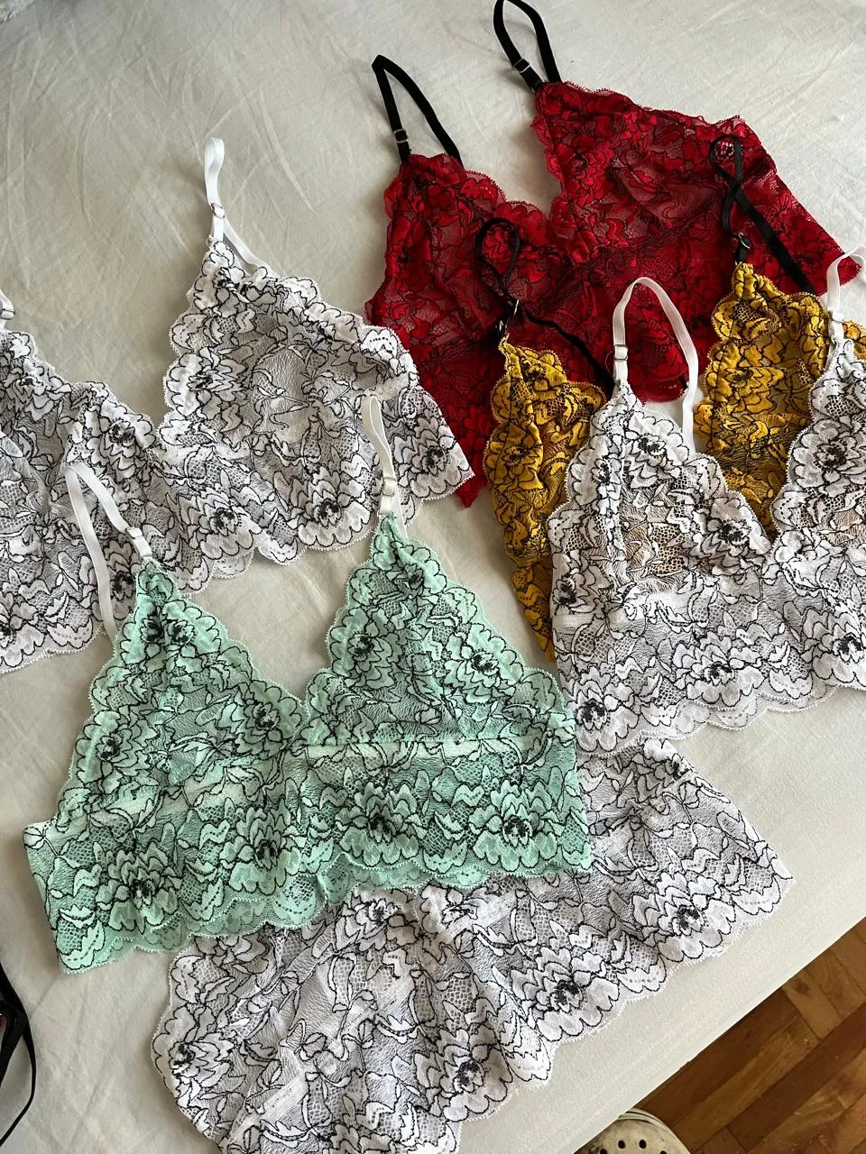 Conjunto Otra - imagen 1