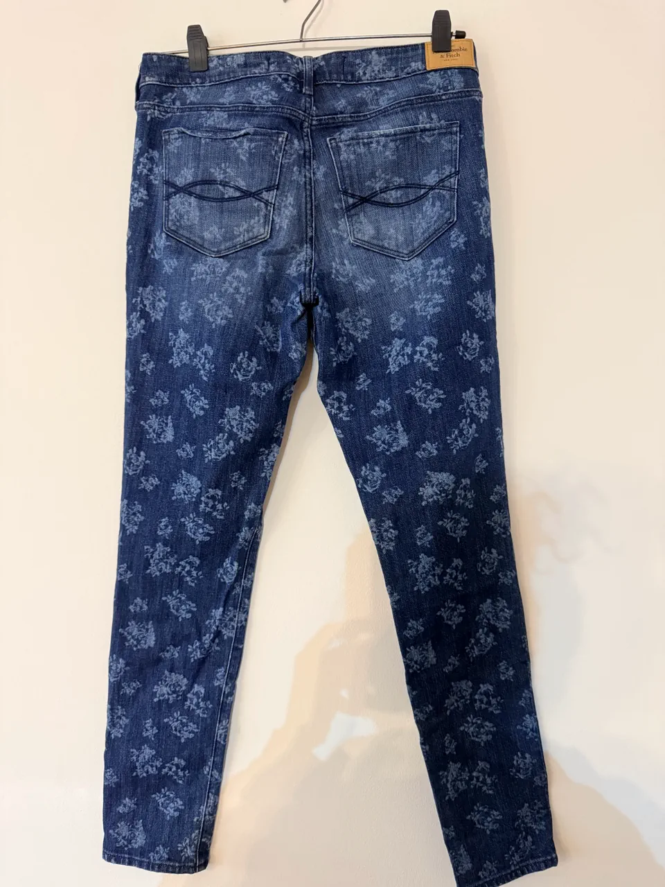 Abercrombie & Fitch · Talle US 30