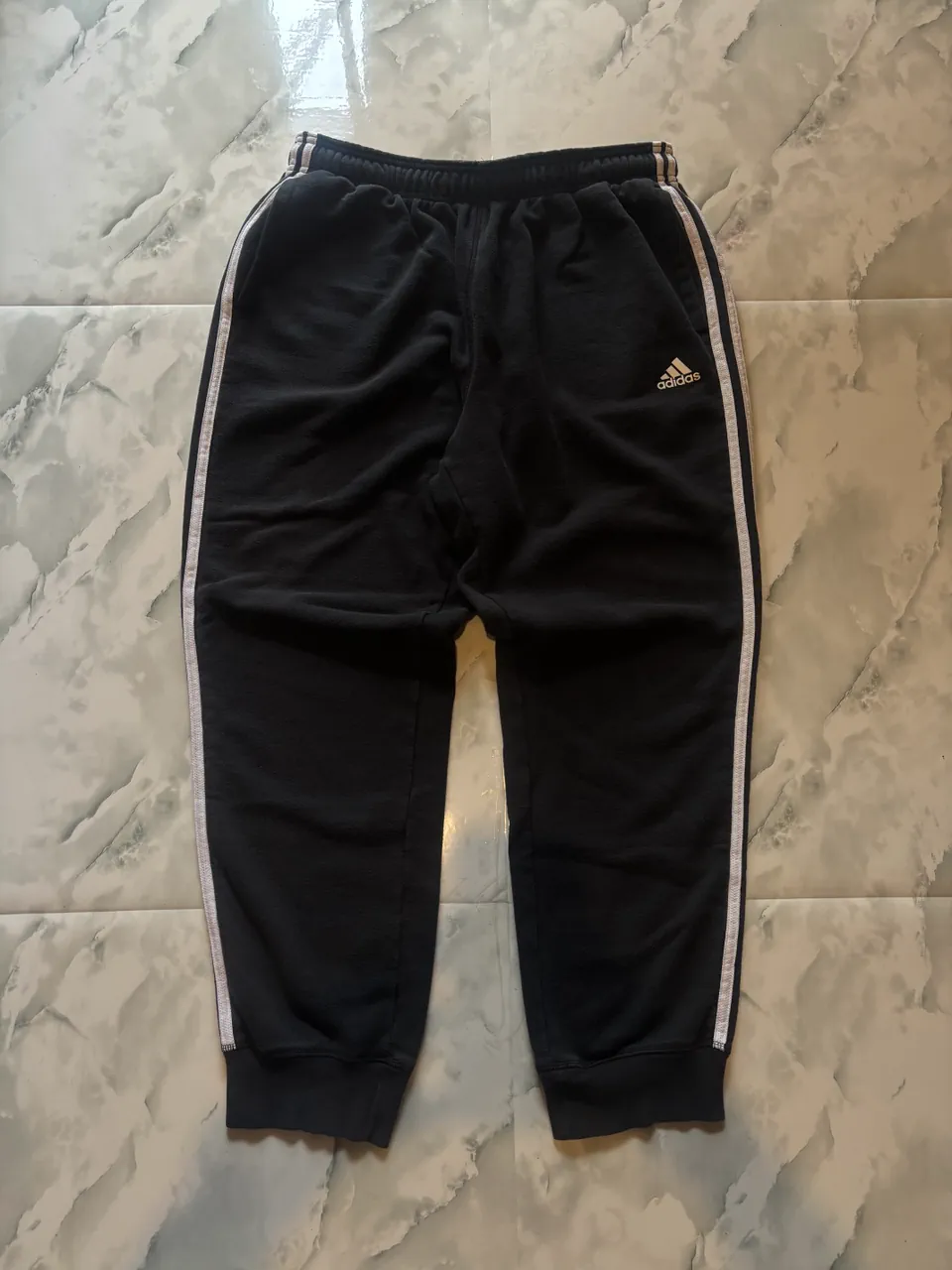 Pantalón adidas - imagen 1