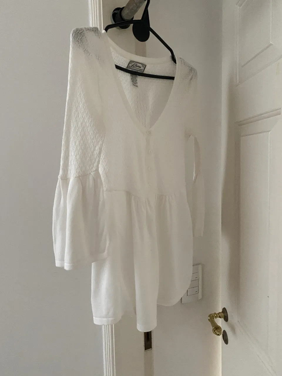 Cardigan GUESS · Talle M