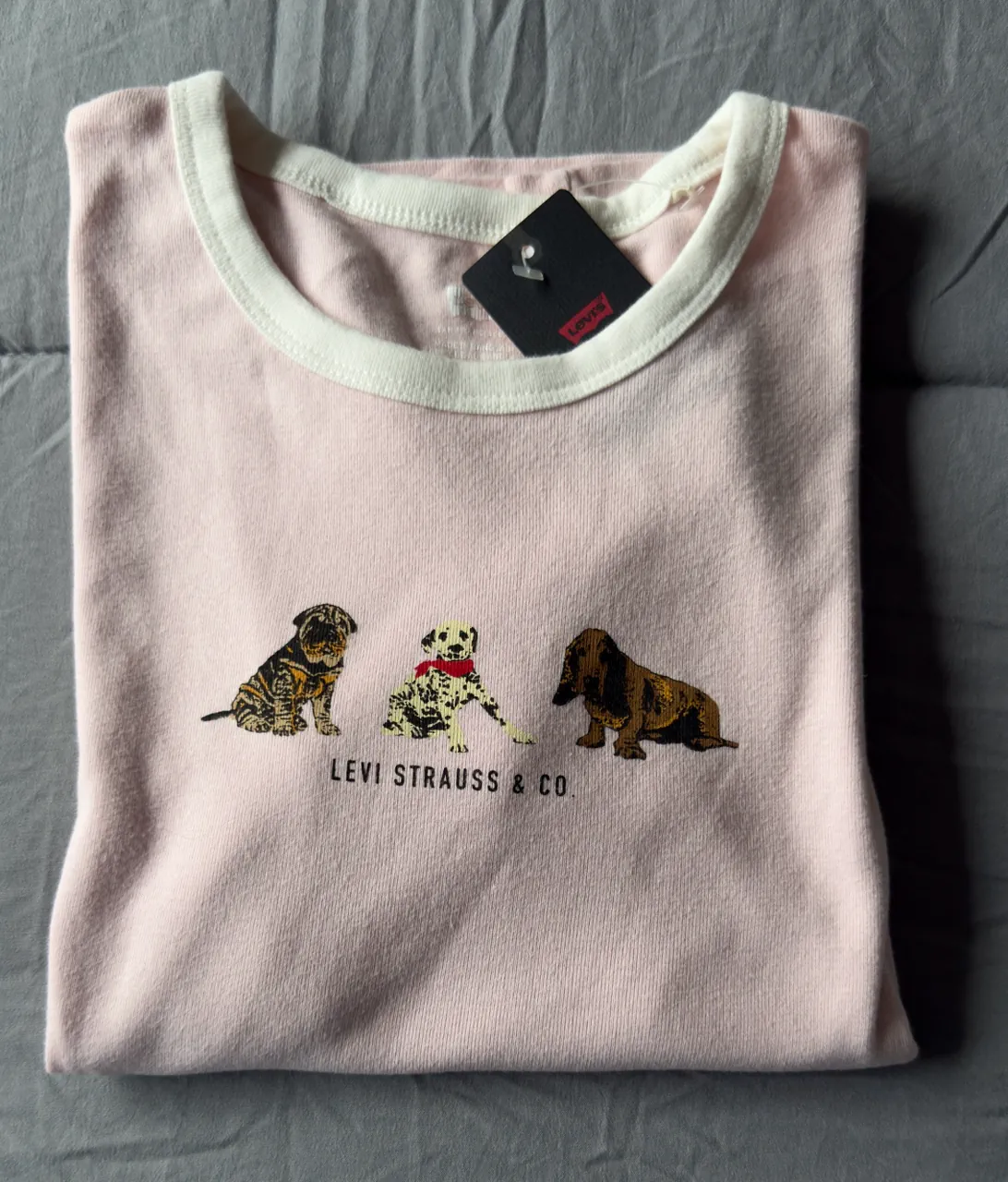 Remera Levi's · Talle L