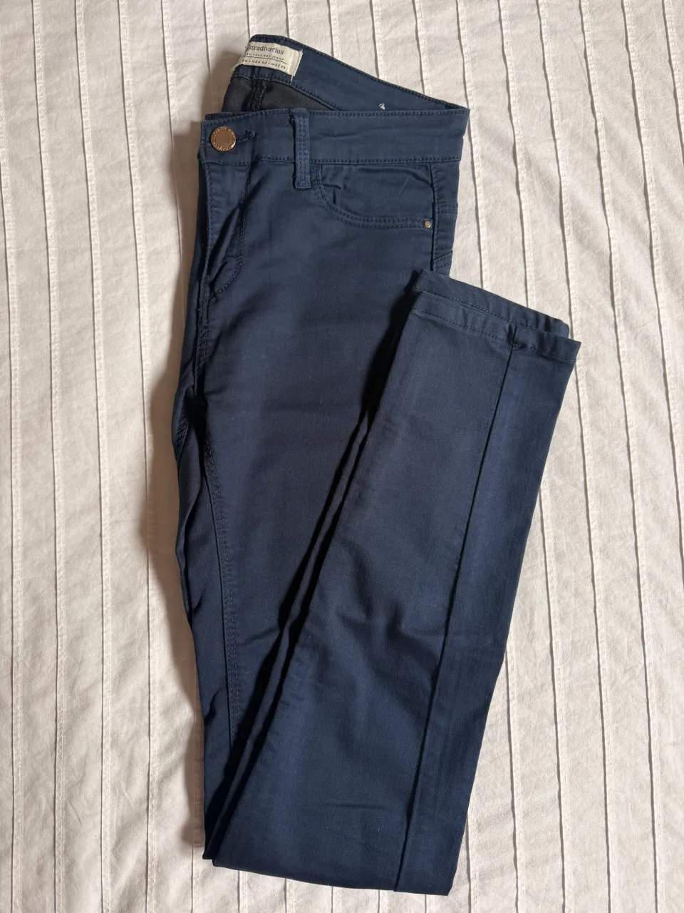 Pantalón Stradivarius · Talle EU 34