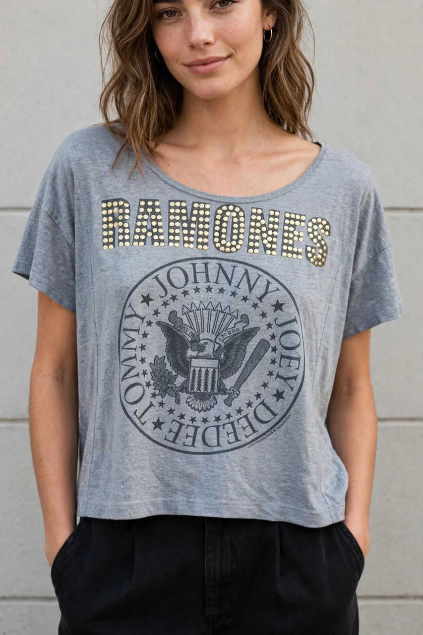 Remera 47 Street · Talle 2