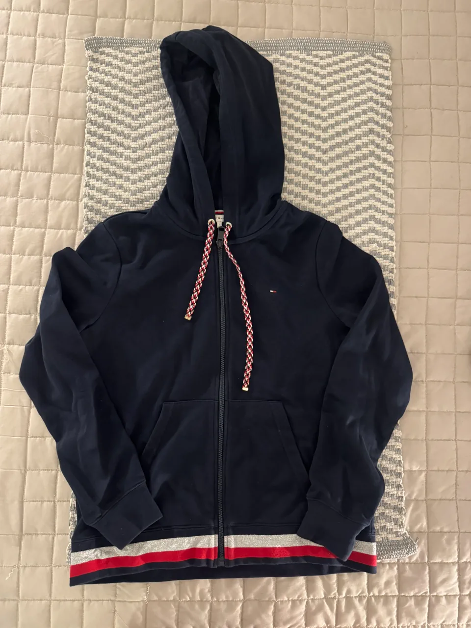 Tommy Hilfiger · Talle L