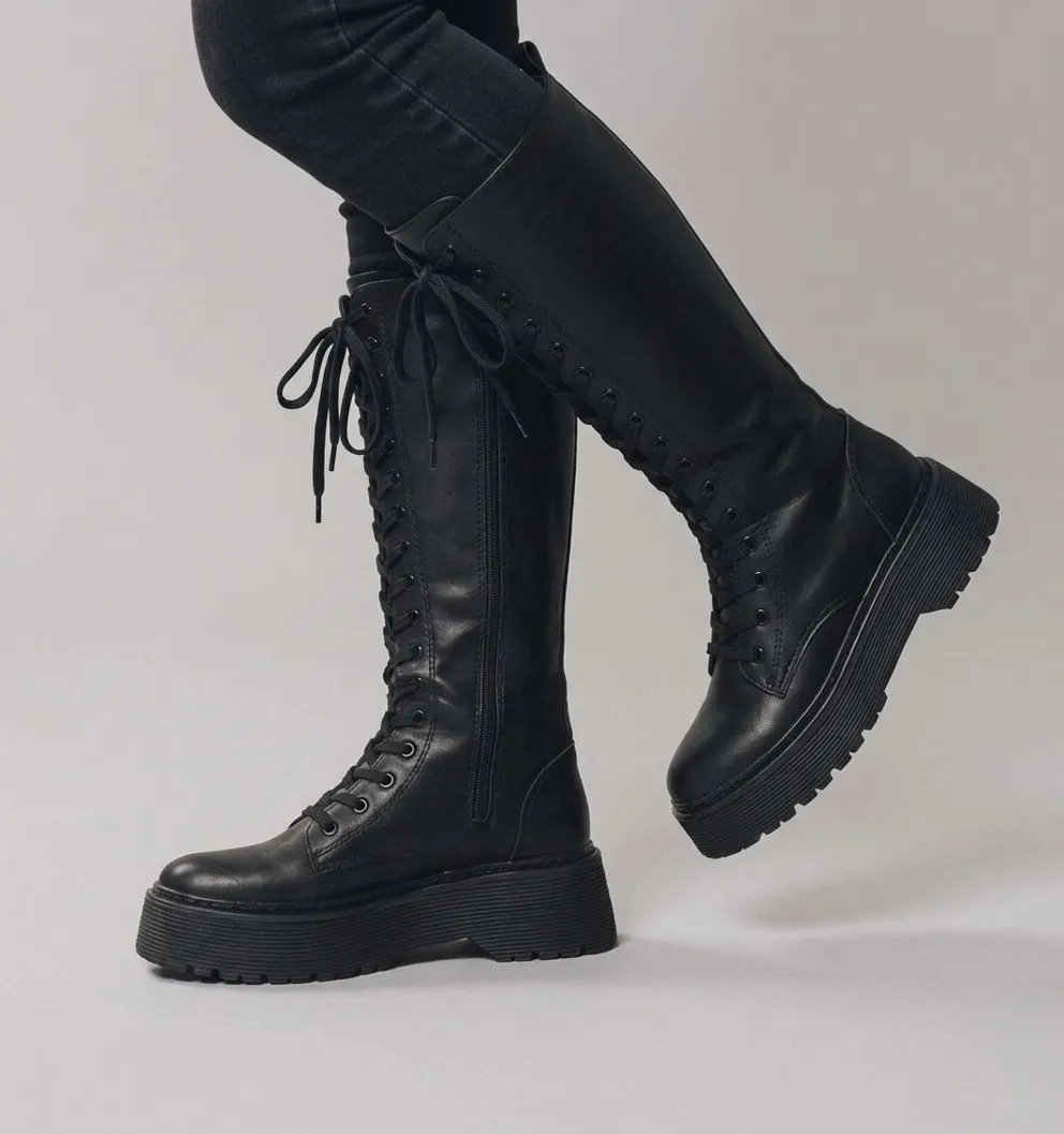 Botas A.. - imagen 1