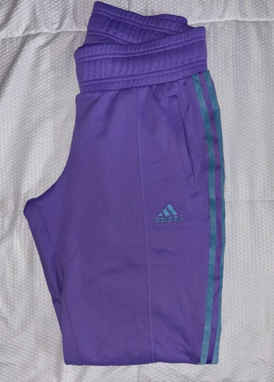Pantalón adidas - imagen 1