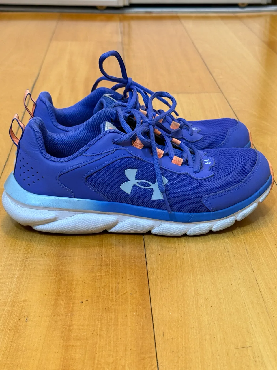 Zapatillas Under Armour · Talle AR 39