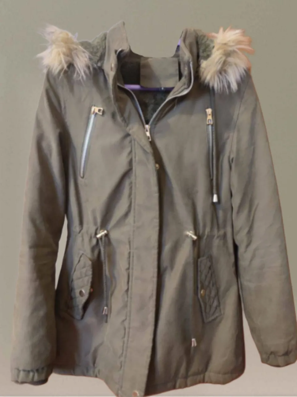 Campera A ≠ - imagen 1
