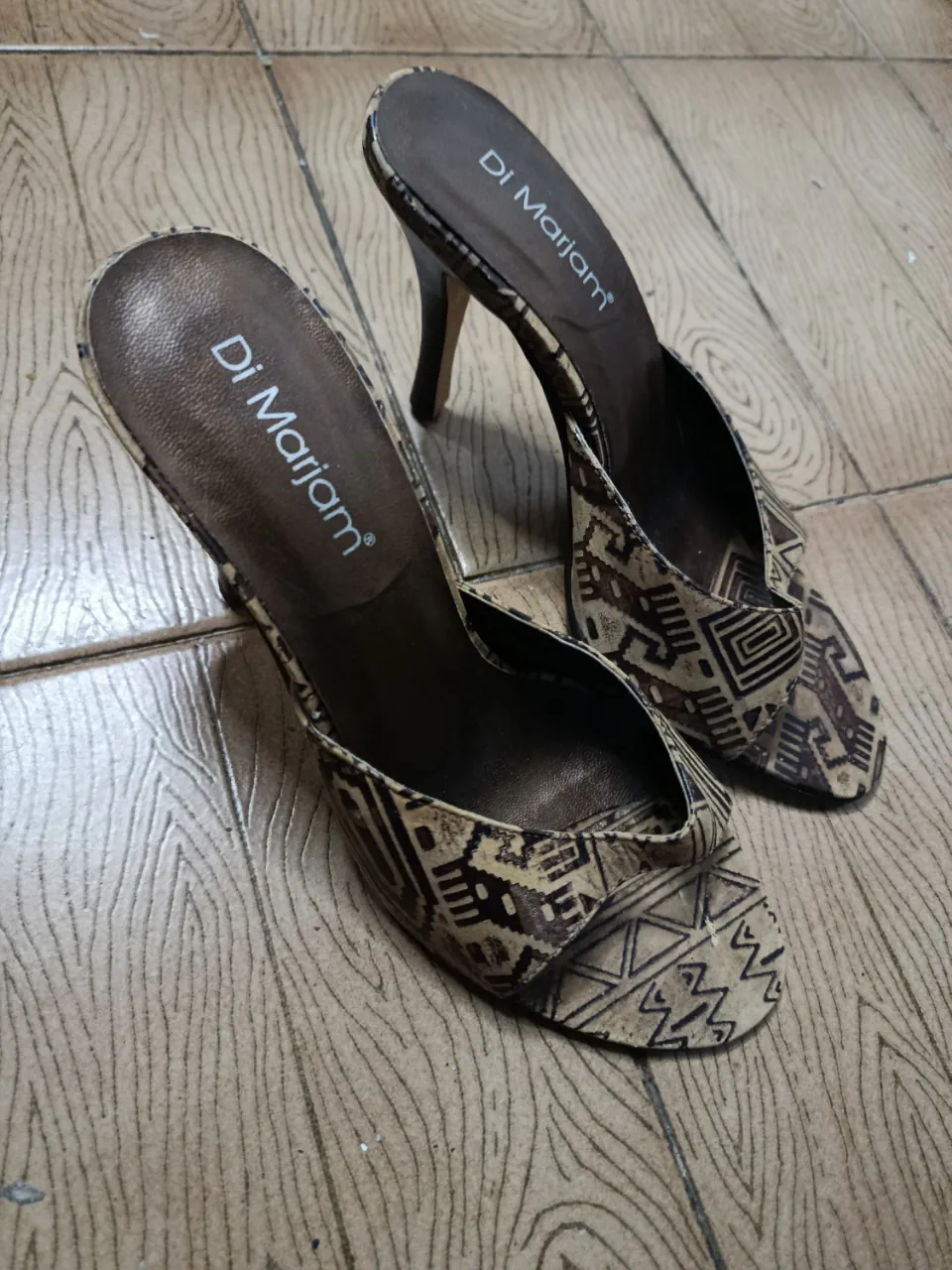 Sandalias Importada · Talle AR 36