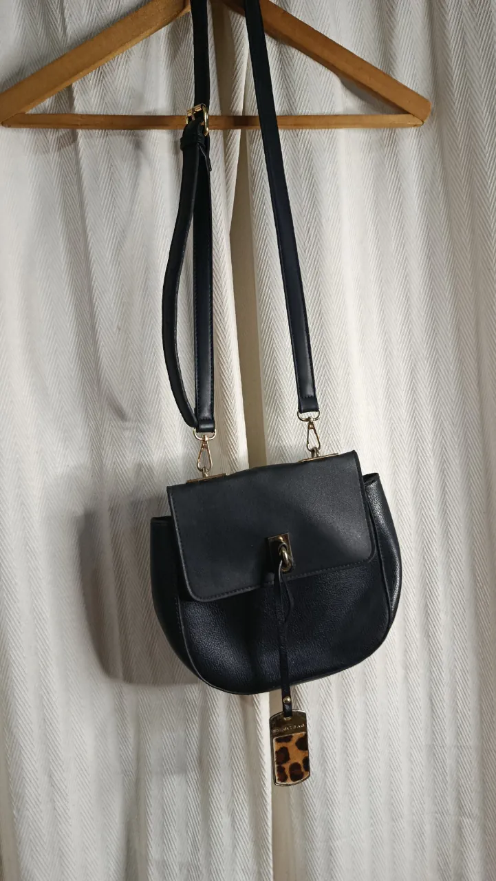 Cartera Otra importada