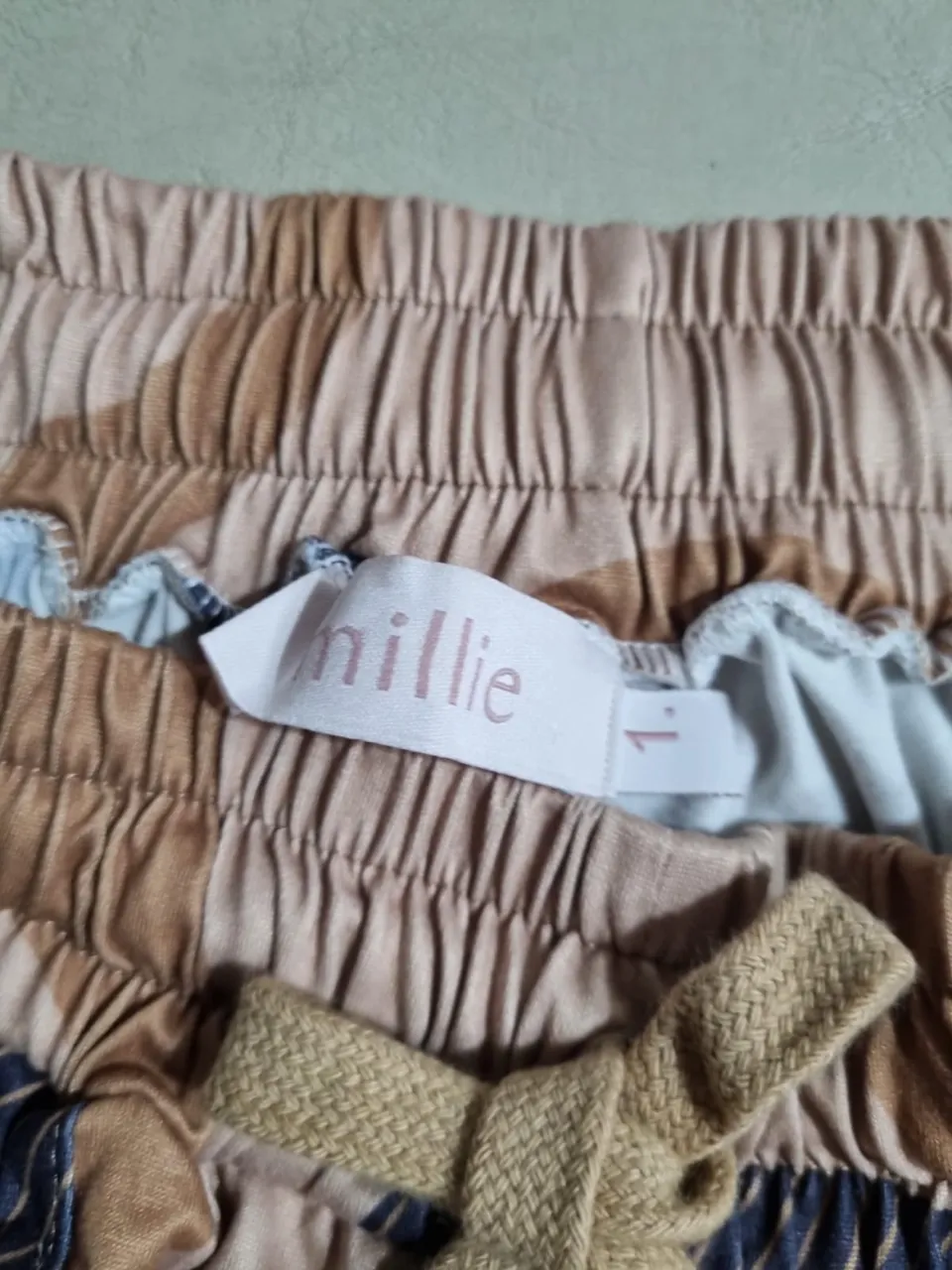 Millie · Talle 1
