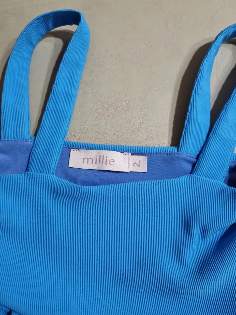Millie · Talle 2