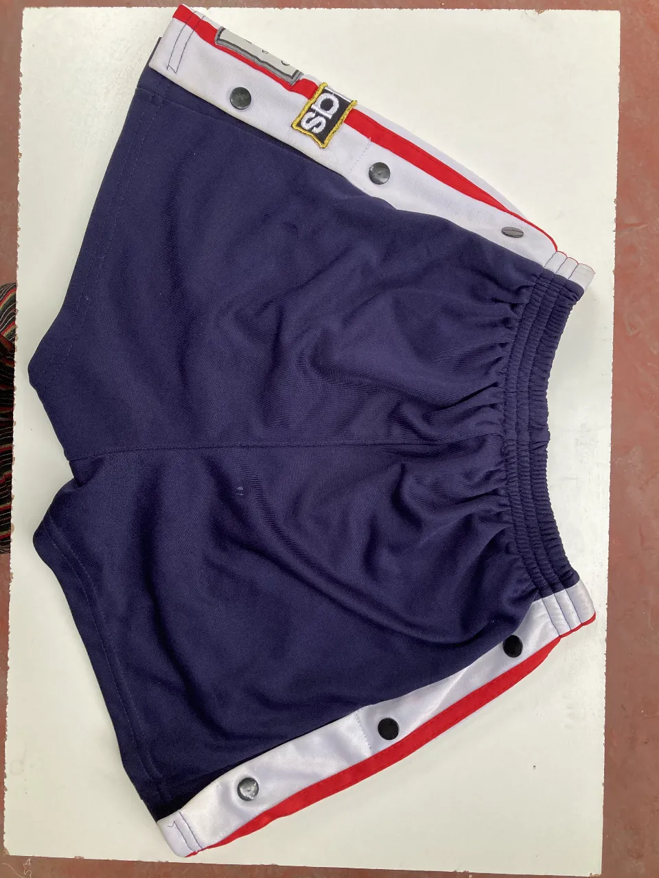 adidas · Talle L