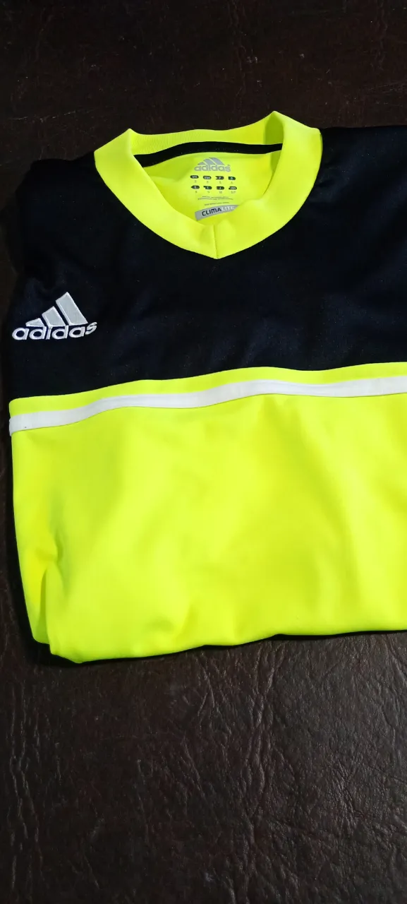 Remera adidas - imagen 1