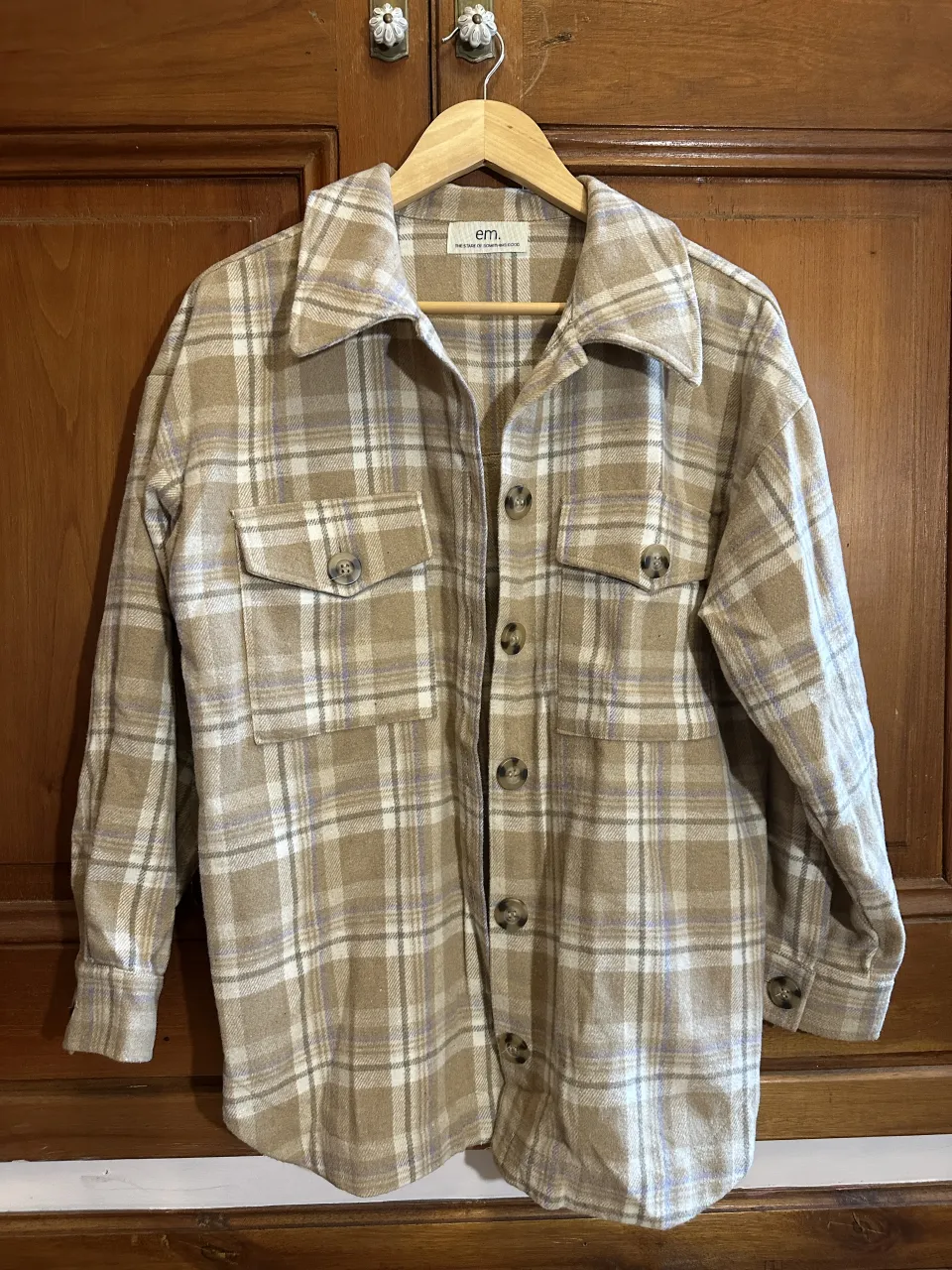 Camisa Em the store · Talle único