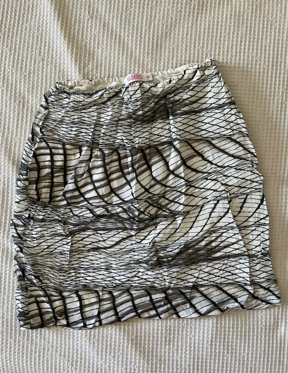 Pollera Silenzio · Talle M