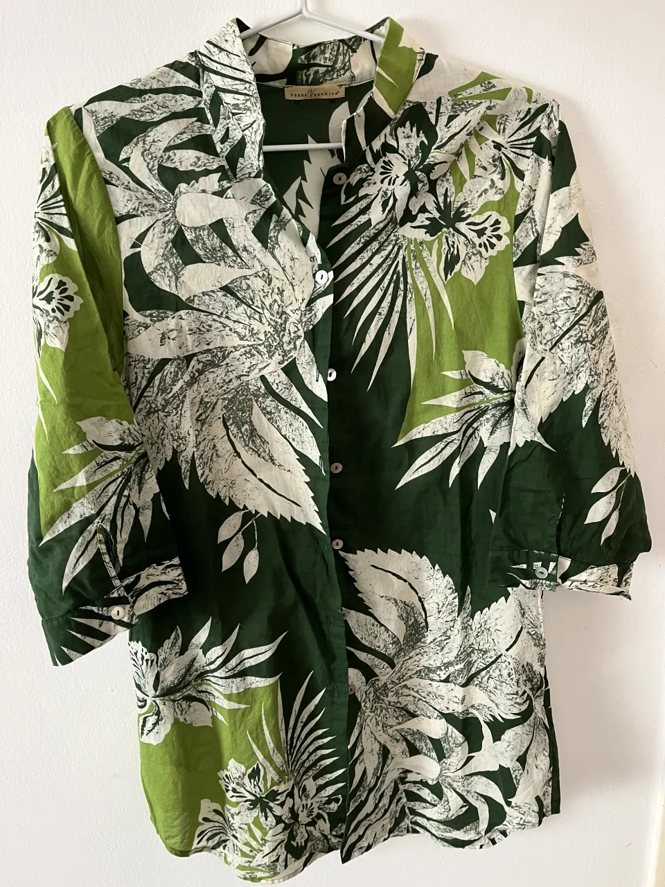Camisa Importada · Talle M