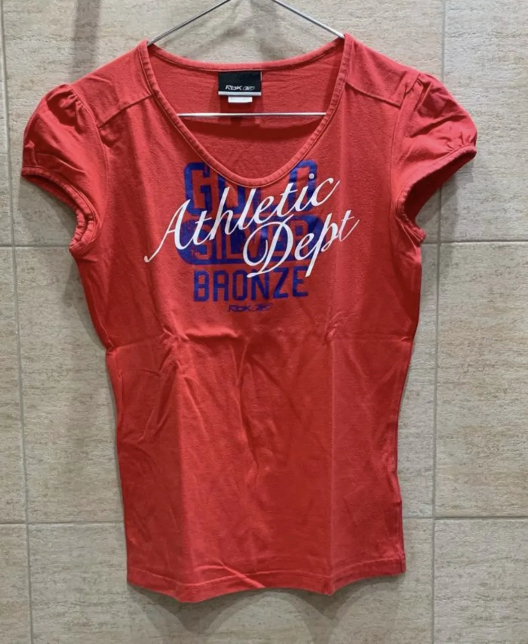 Remera Reebok · Talle S