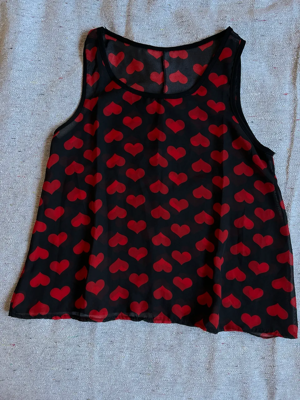 Musculosa Corazones · Talle M