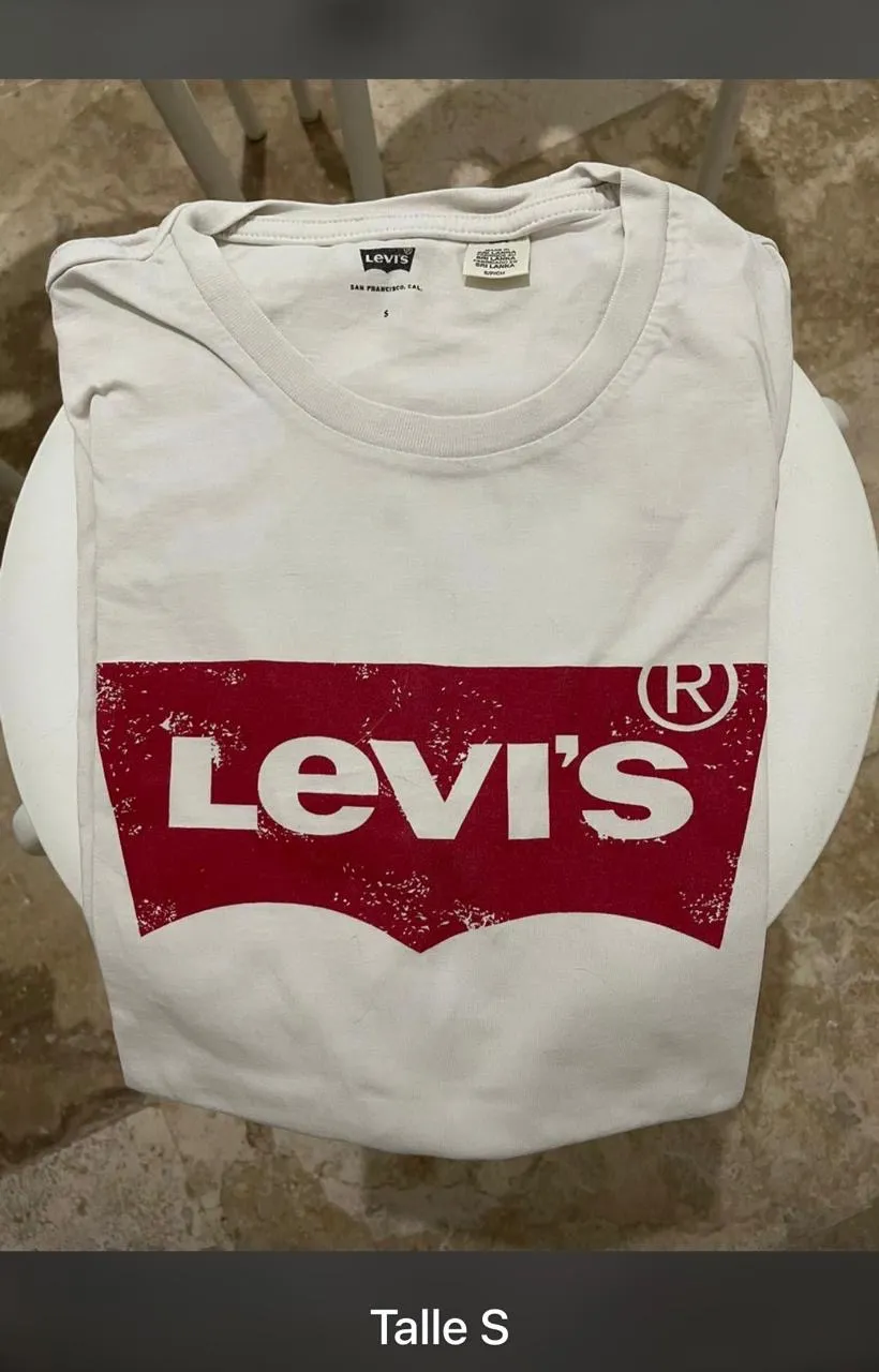 Levi's · Talle S