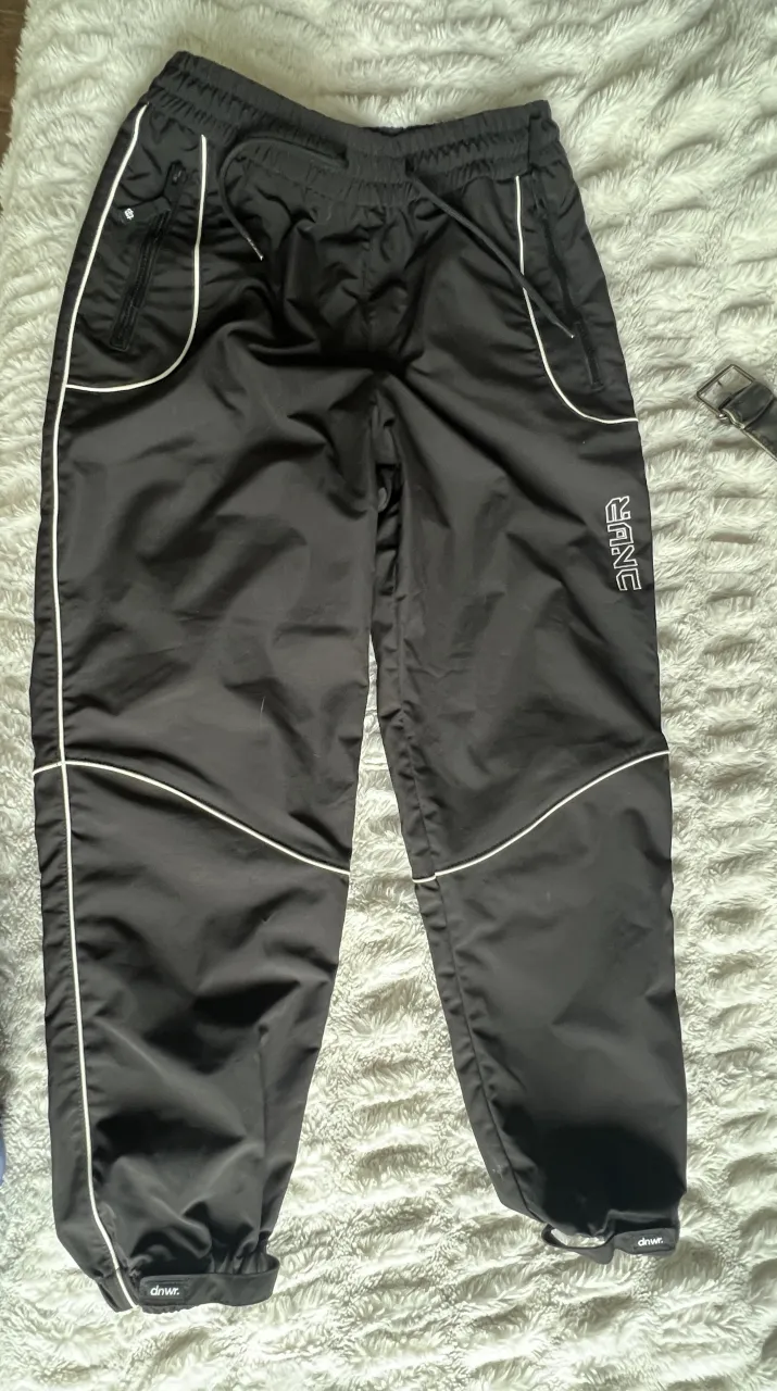 Pantalón Zara · Talle M