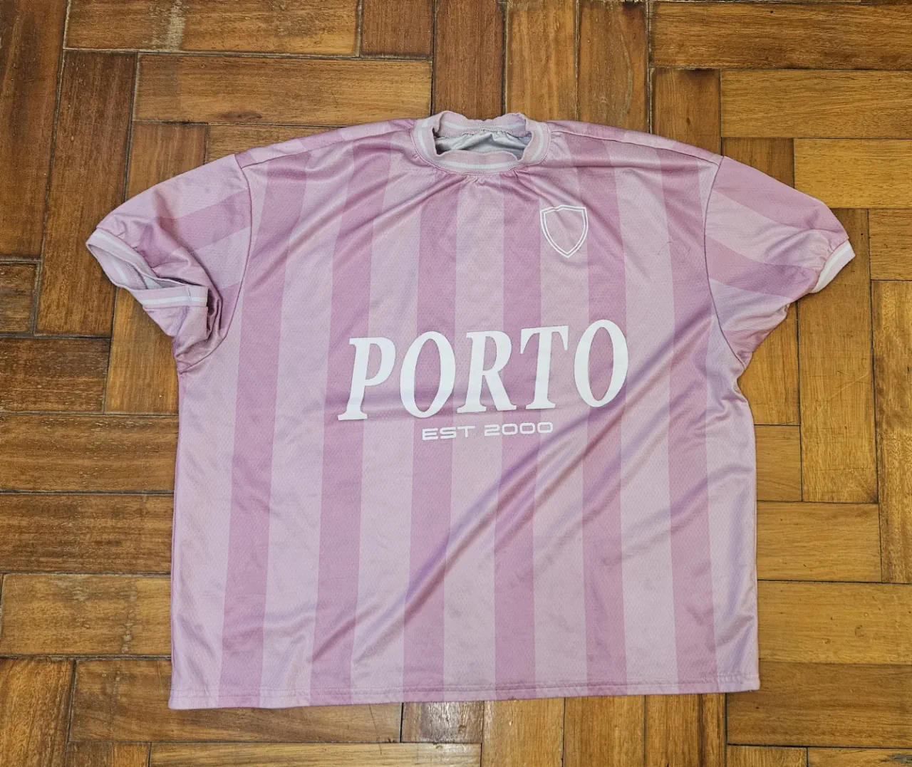 Remera Sin marca · Talle L