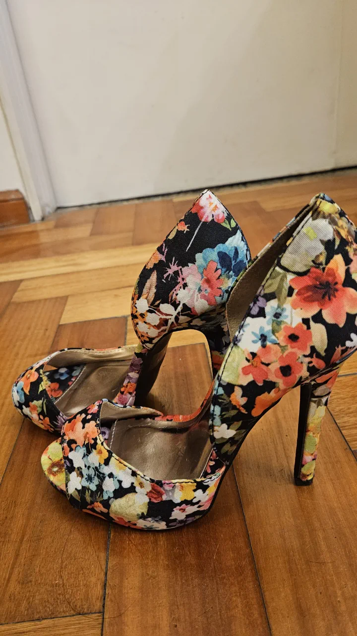 Tacos Charlotte russe · Talle US 7