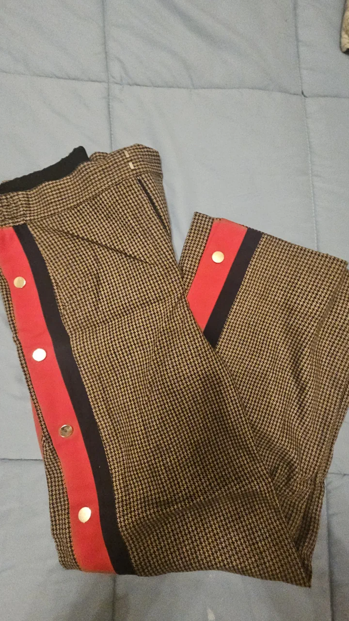 Pantalón Zara · Talle M