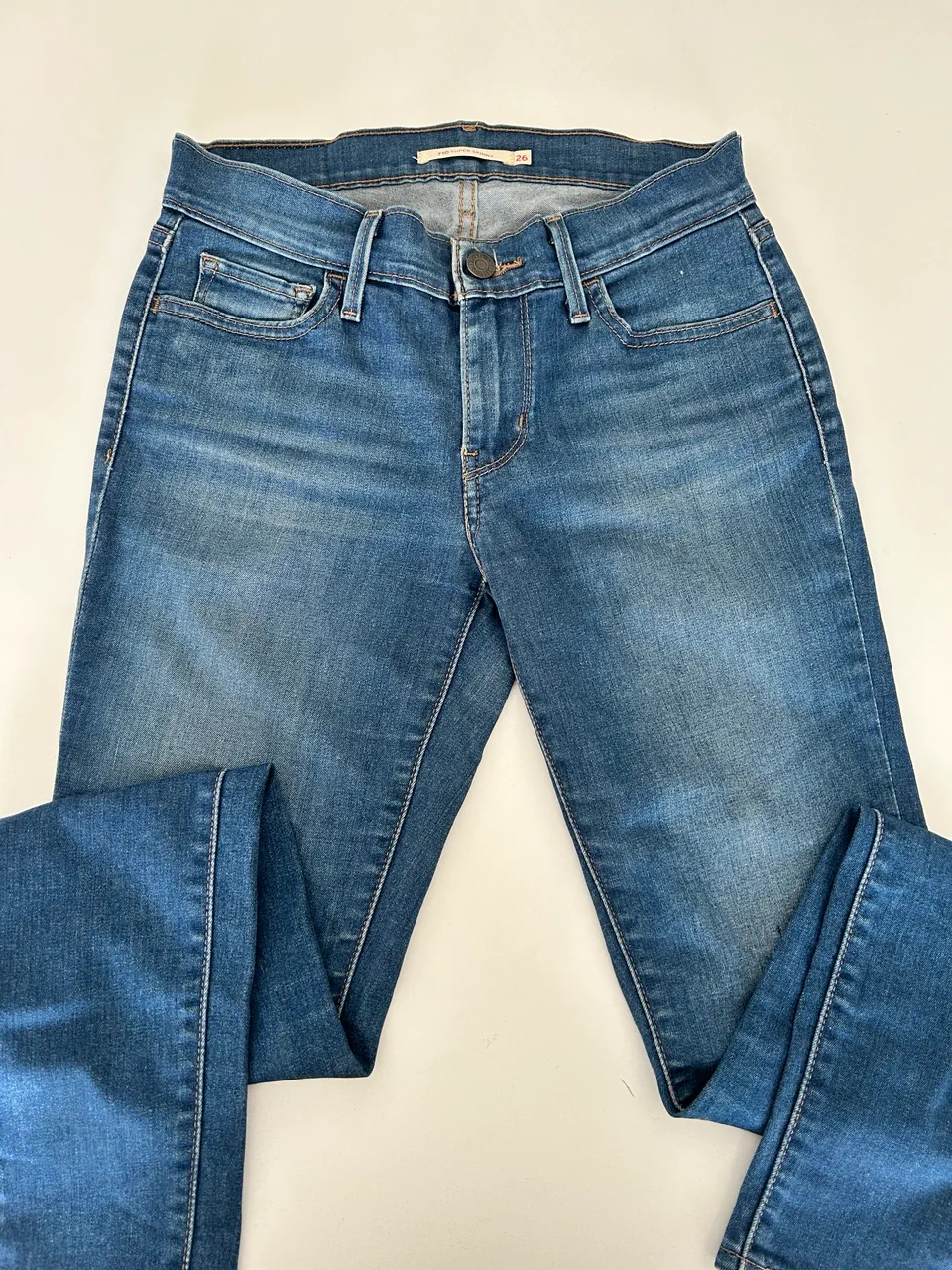 Levi's · Talle MEX/ARG 26