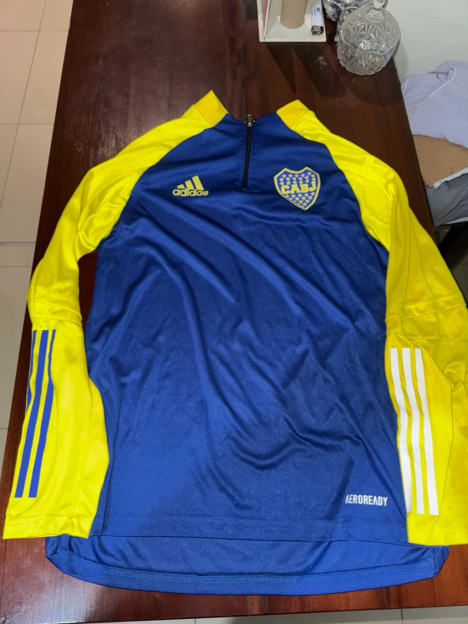 adidas · Talle L