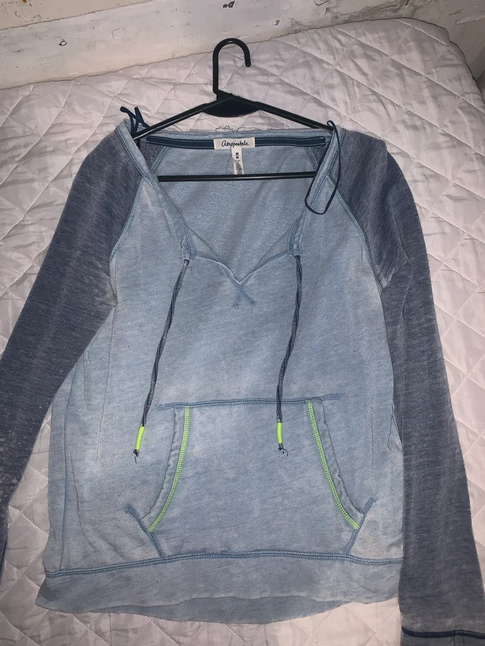 Buzo Aéropostale · Talle M
