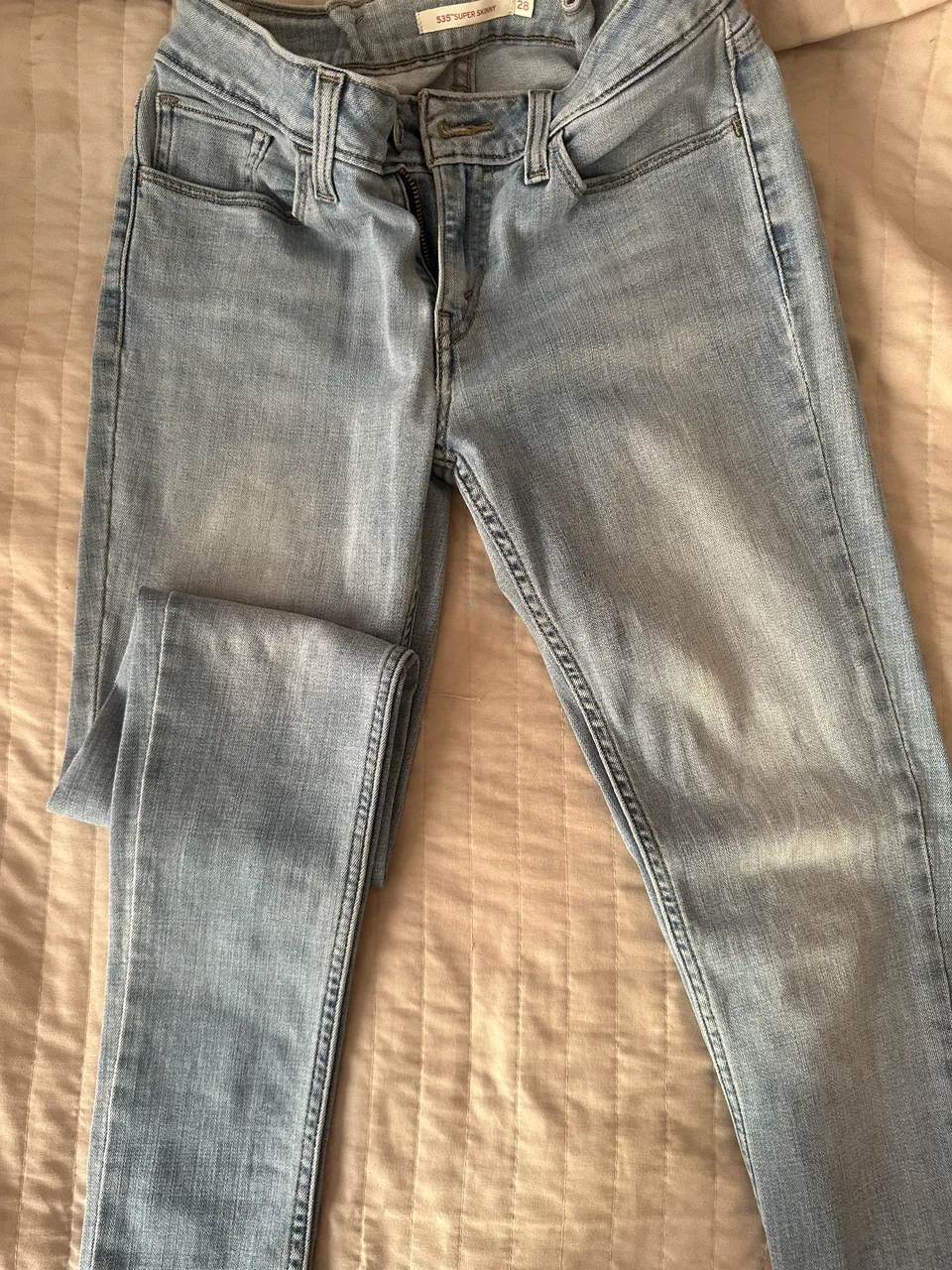 Jean Levi's - imagen 1