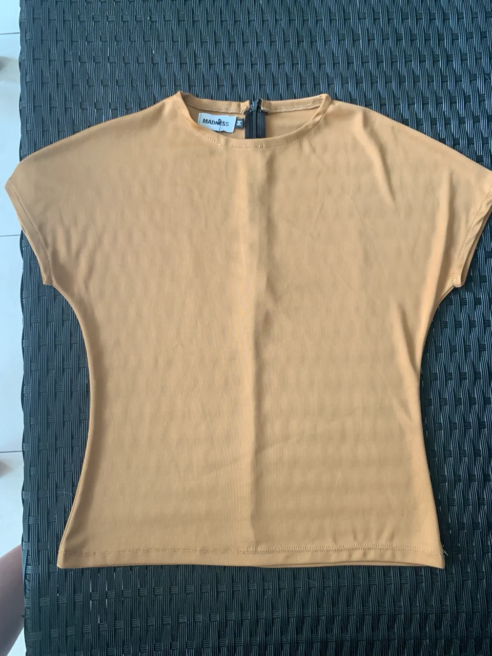 Remera MADNESS · Talle M
