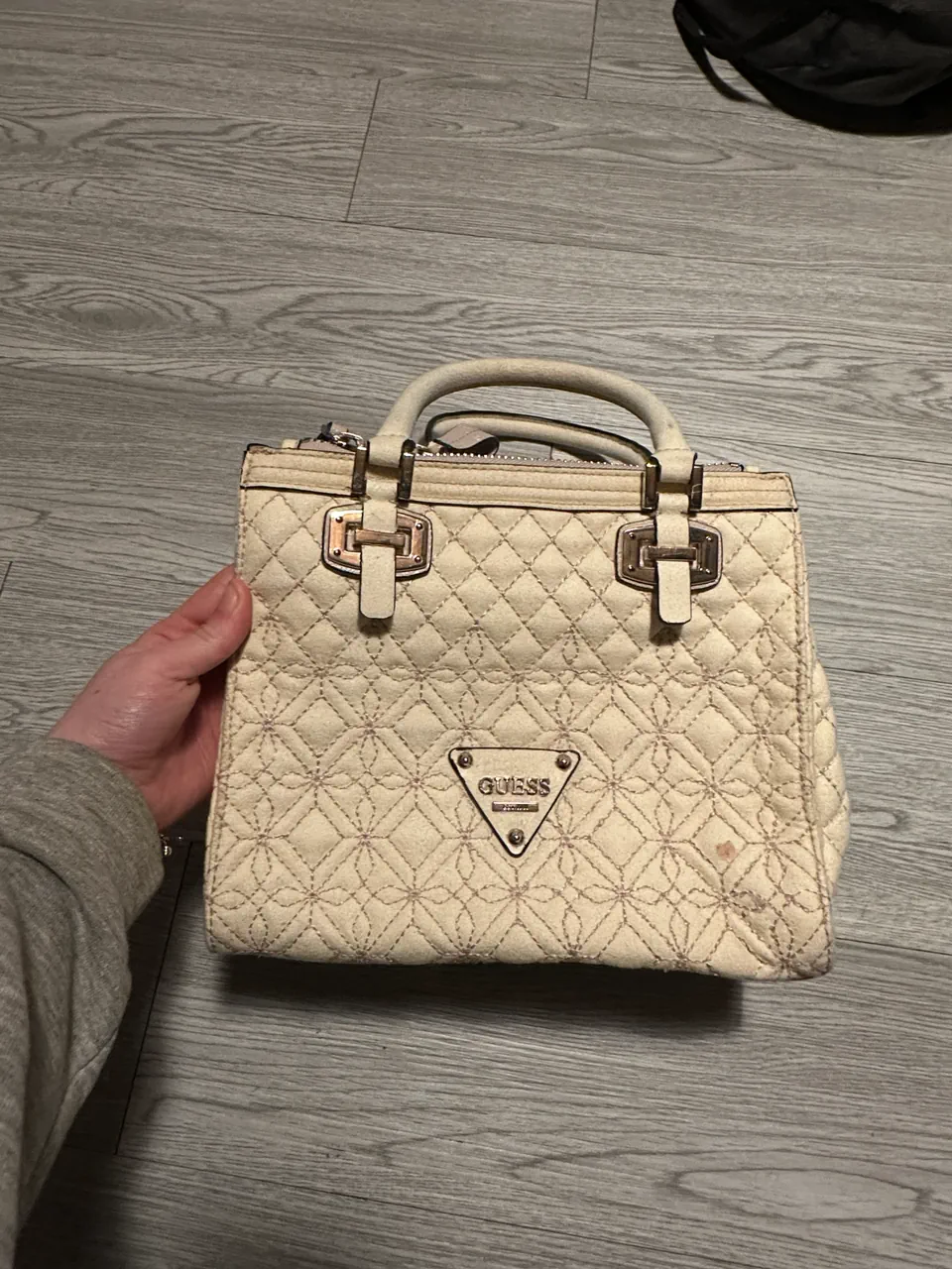 Cartera GUESS - imagen 1