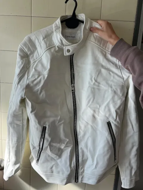 Calvin Klein · Talle M