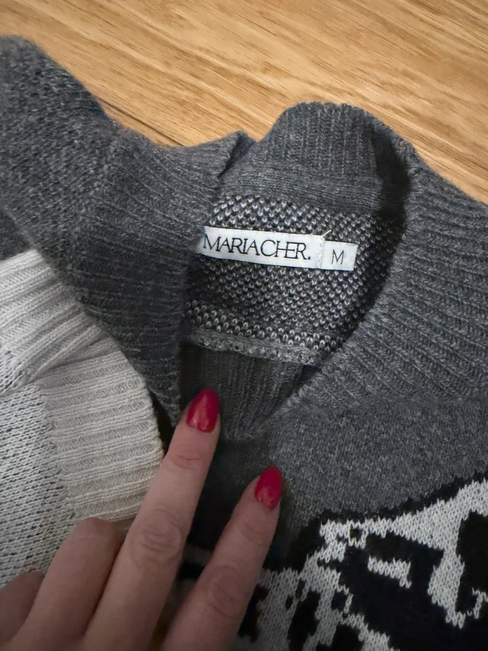 Sweater Maria Cher · Talle M