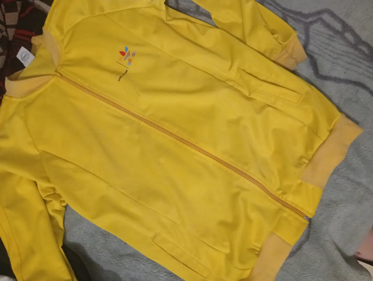 Campera adidas - imagen 1
